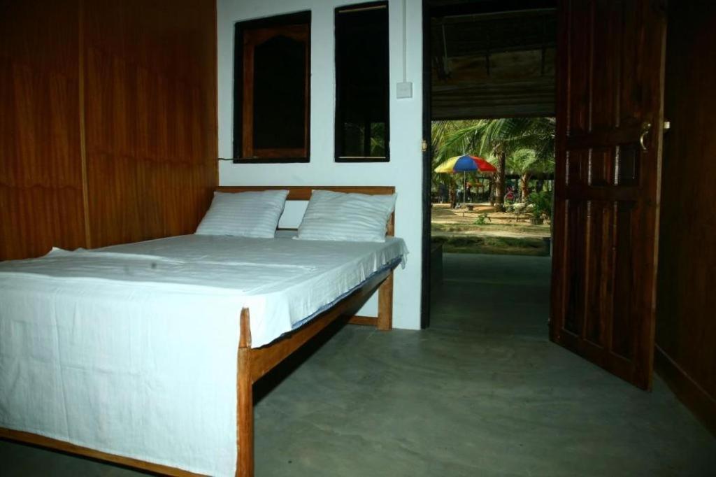 Kite Paradise Resort Kalpitiya Exterior photo